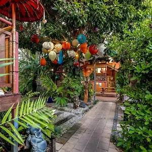 Travellers Oasis Cairns